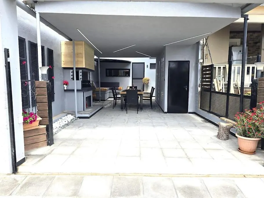 Villa Seashell Tiny House Nea Kallikrateia Сasa de vacaciones